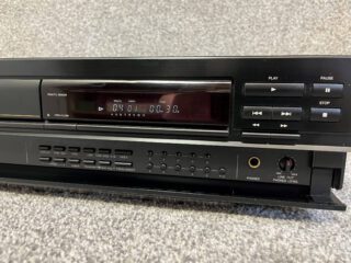 Denon DCD-2560 CD Player - Image 4