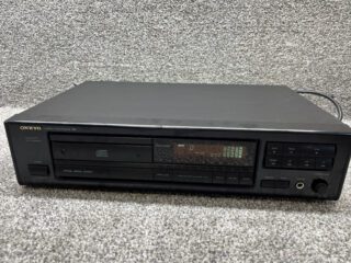 Onkyo R1 (DX-702) CD Player