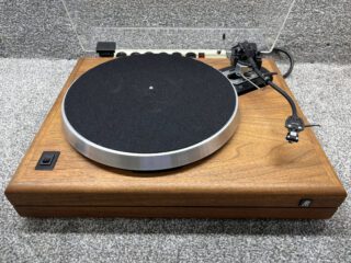 The AR Turntable - Image 2