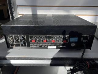 Yamaha M-4 Amplifier - Image 3