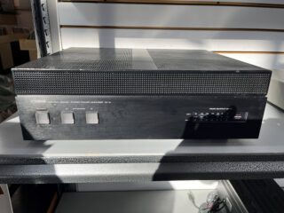 Yamaha M-4 Amplifier